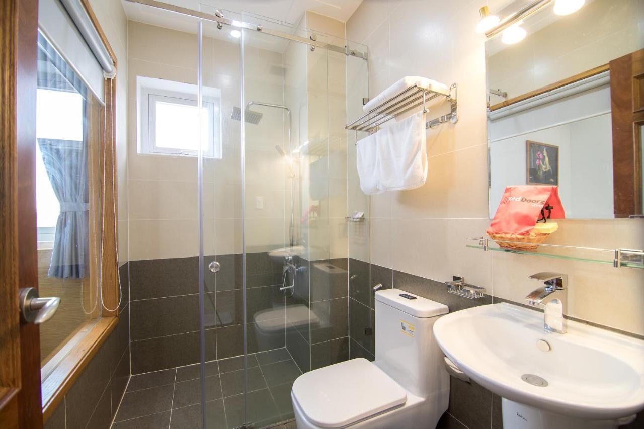 Reddoorz Plus Near Lotte Mart Cong Hoa TP. Hồ Chí Minh Ngoại thất bức ảnh