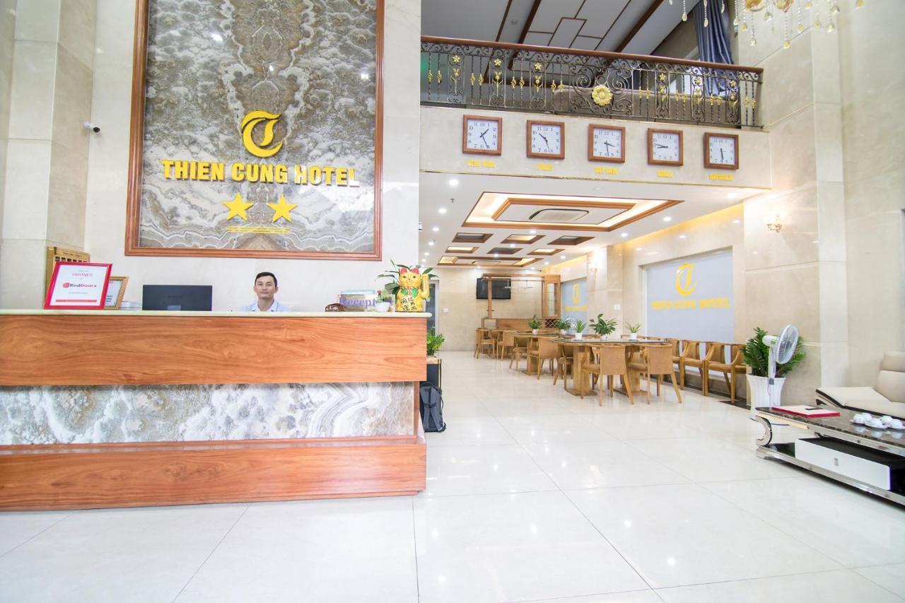 Reddoorz Plus Near Lotte Mart Cong Hoa TP. Hồ Chí Minh Ngoại thất bức ảnh