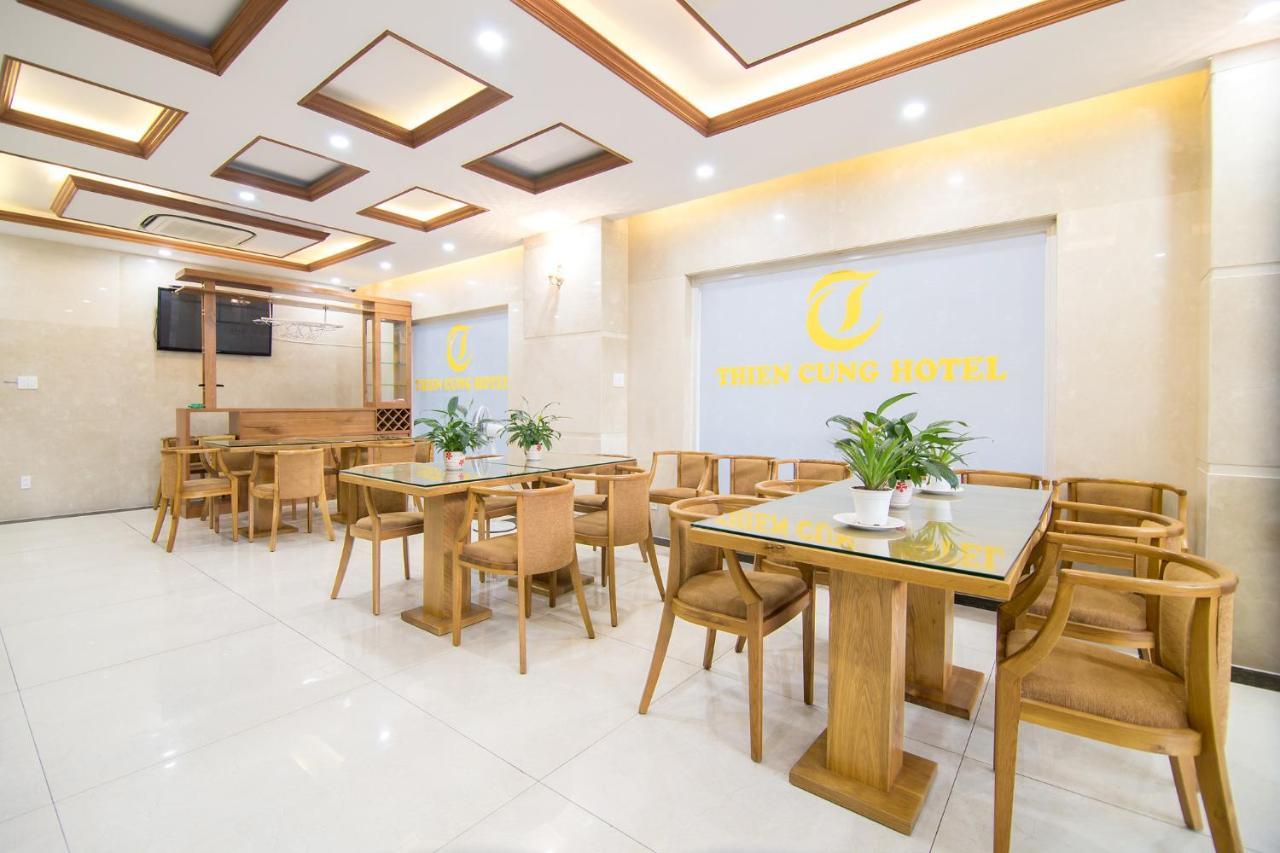 Reddoorz Plus Near Lotte Mart Cong Hoa TP. Hồ Chí Minh Ngoại thất bức ảnh